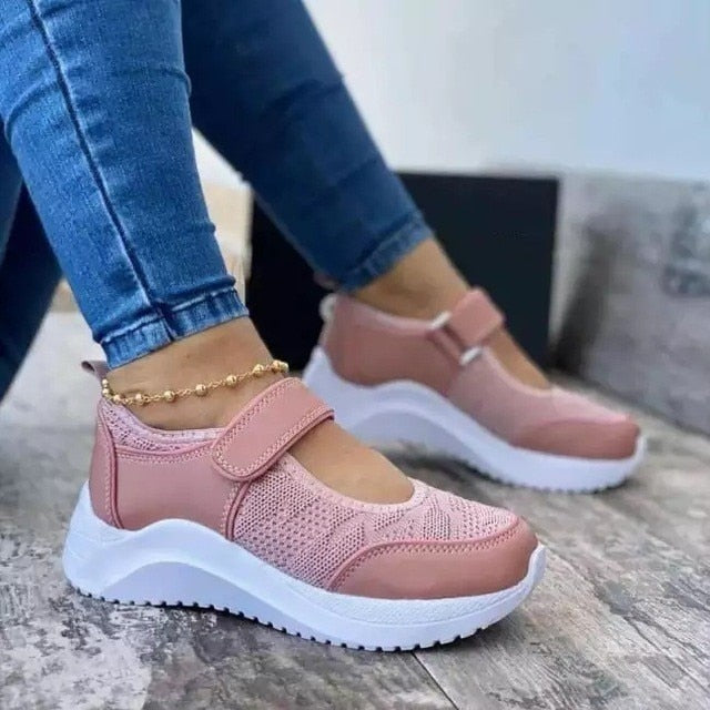 Super Soft Women's Walking Shoes