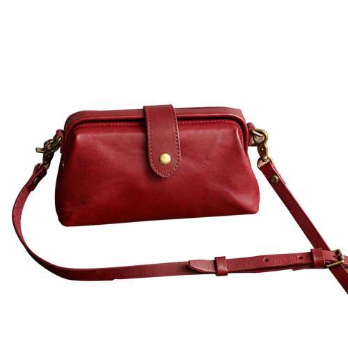 Premium leather Retro Handmade Bag